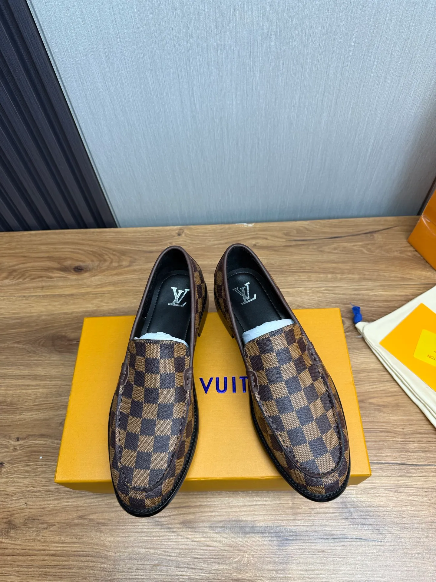 Factory 660💰 LV. Men's business casual leather shoes, all made of imported original brand leather, just to create a more comfortable wearing experience, original non-slip and wear-resistant outsole ✔️16-45 (38.45 non-returnable)